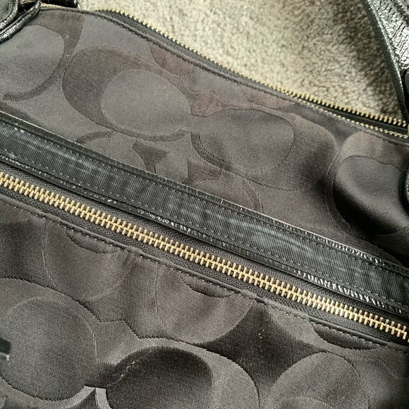 COACH POPPY SATEEN SIGNATURE GLAM TOTE - Picture 4 of 6